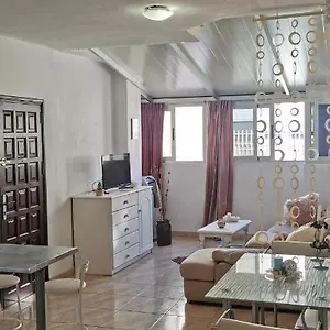 https://villapaz2.in-canary-islands.com